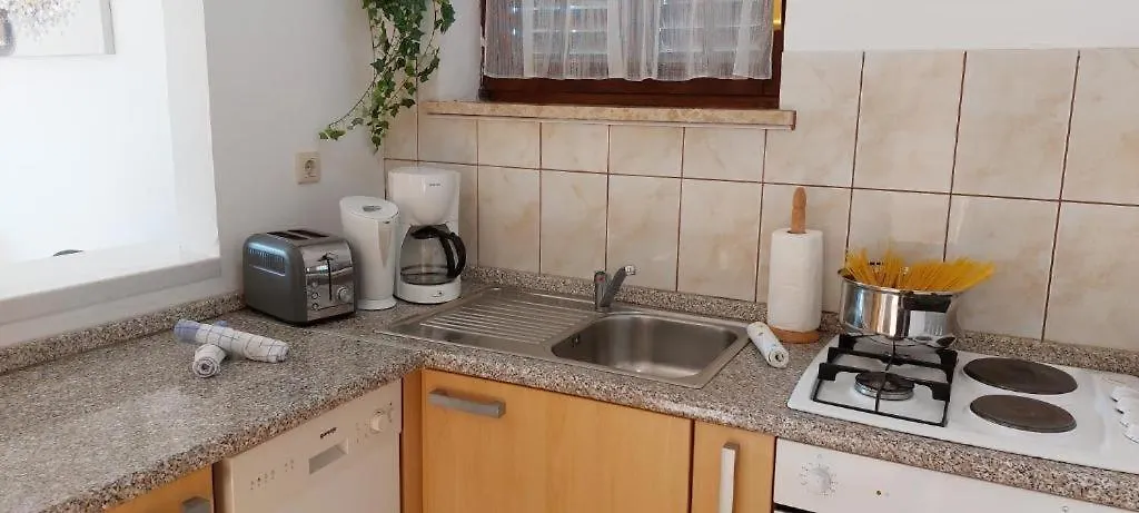 Διαμέρισμα Green House Villa With Pool Banjole Κροατία