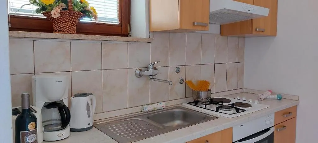 Διαμέρισμα Green House Villa With Pool Banjole